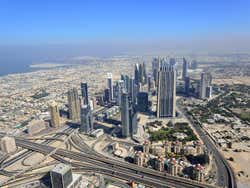 Burj Khalifa, vistas de Sheikh Zayed Road