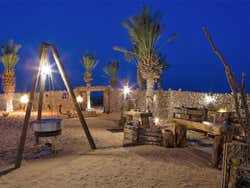 Campamento de lujo en el desierto de Dubái